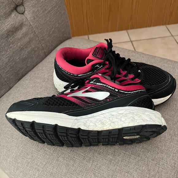 Brooks Addiction 13  Size 7.5  Very good condition - Picture 7 of 8